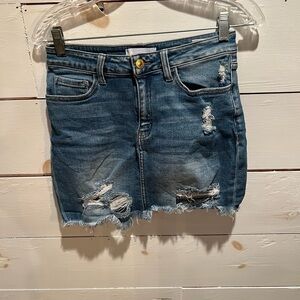 Vervet small Denim Distressed Mini Skirt, destroyed, EUC, see photos